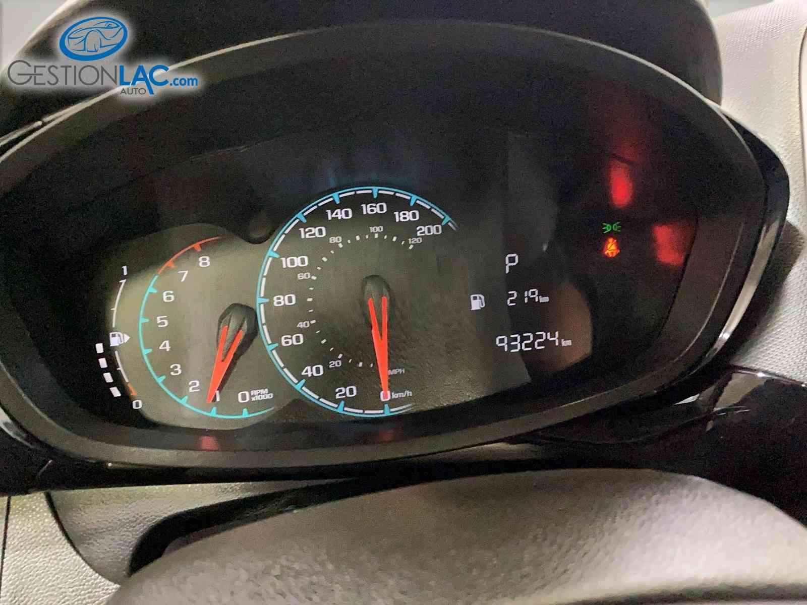 Chevrolet Spark 2022 - Image 15