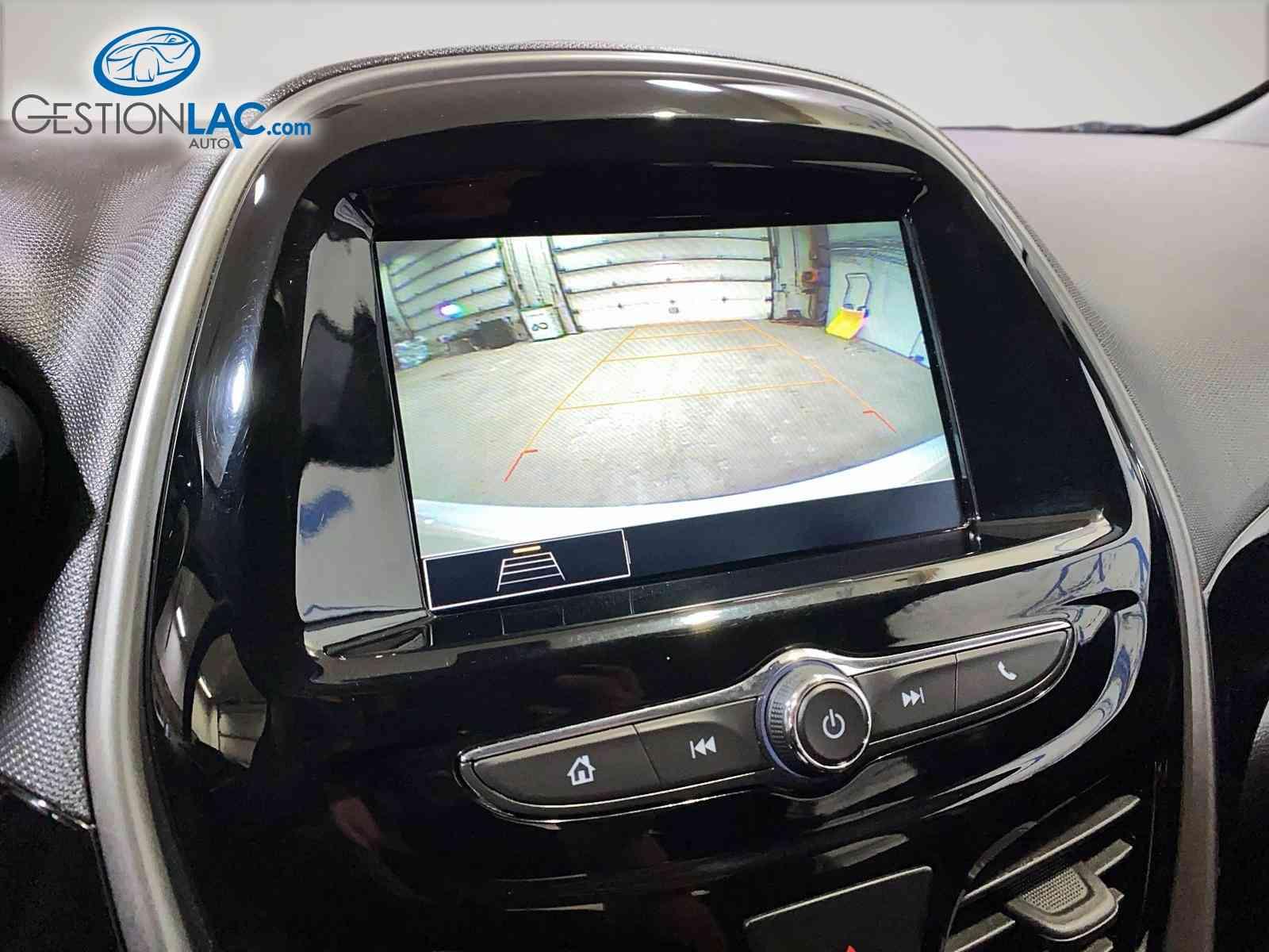 Chevrolet Spark 2022 - Image 19