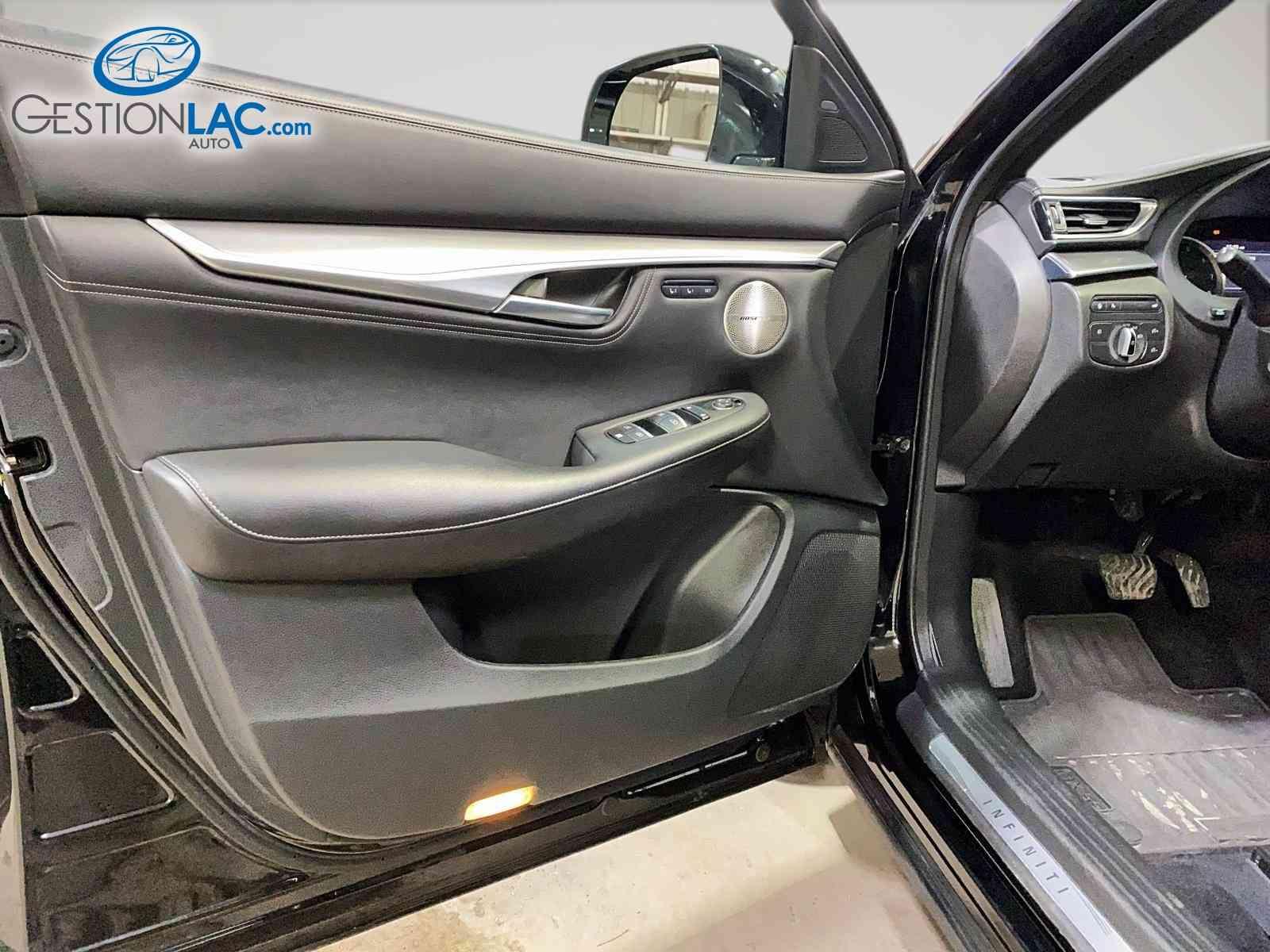 INFINITI QX55 2022 - Image 14