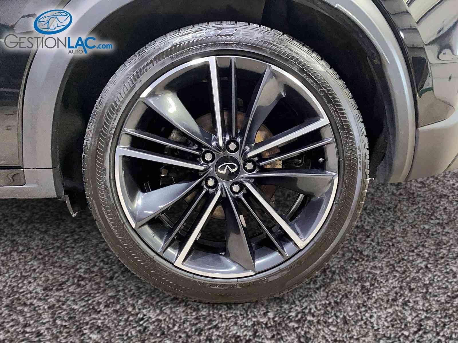 INFINITI QX55 2022 - Image 8