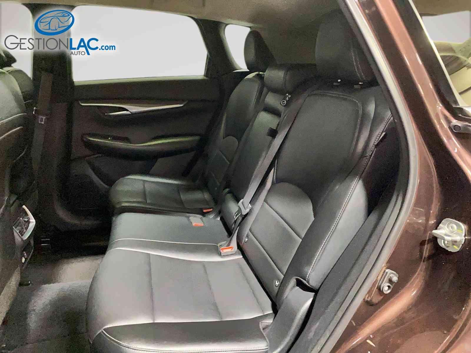 INFINITI QX50 2021 - Image 17