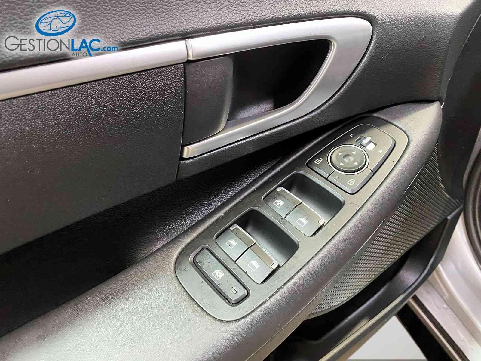 Hyundai Sonata 2023 - Thumbnail 8