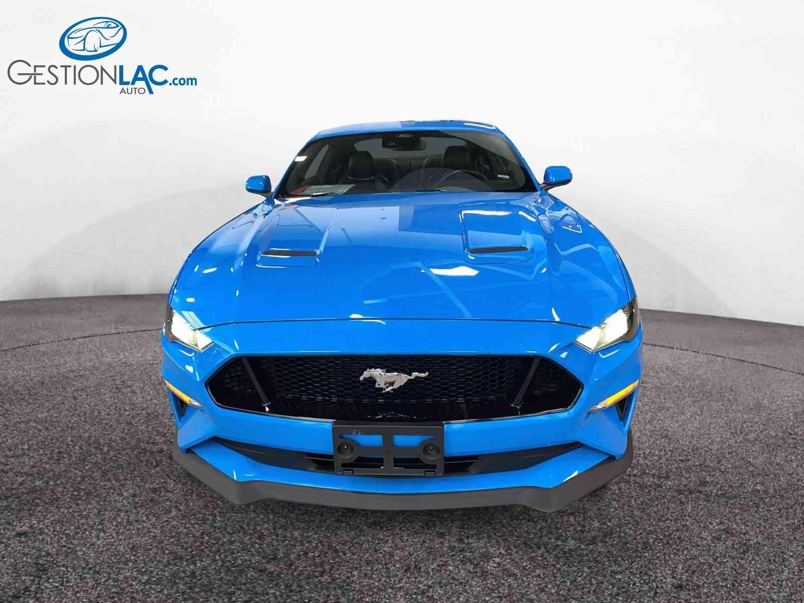 Ford Mustang 2022 - Thumbnail 2