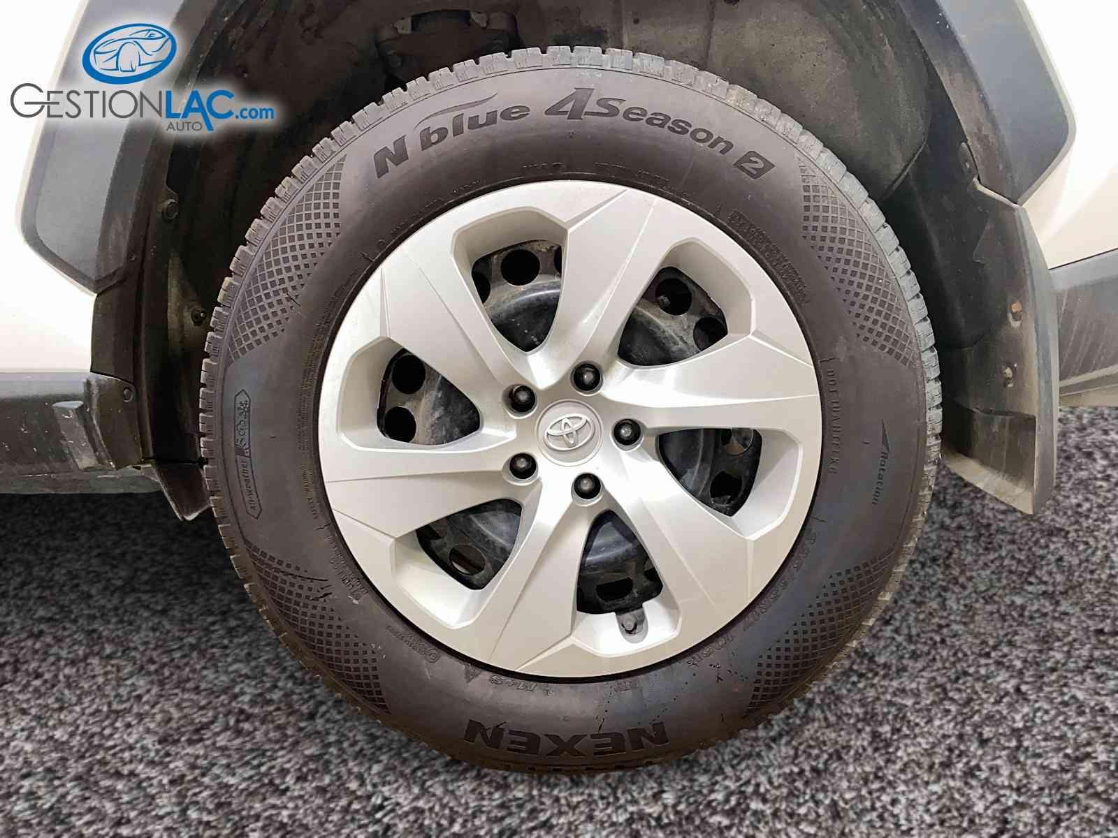 Toyota RAV4 2024 - Thumbnail 8