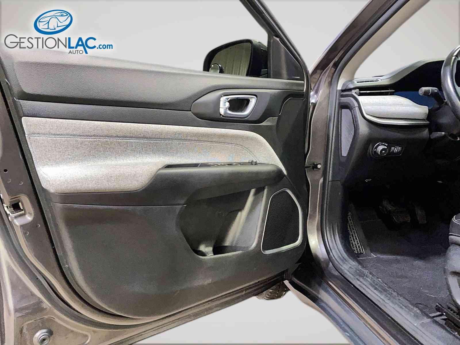 Jeep Compass 2022 - Thumbnail 13