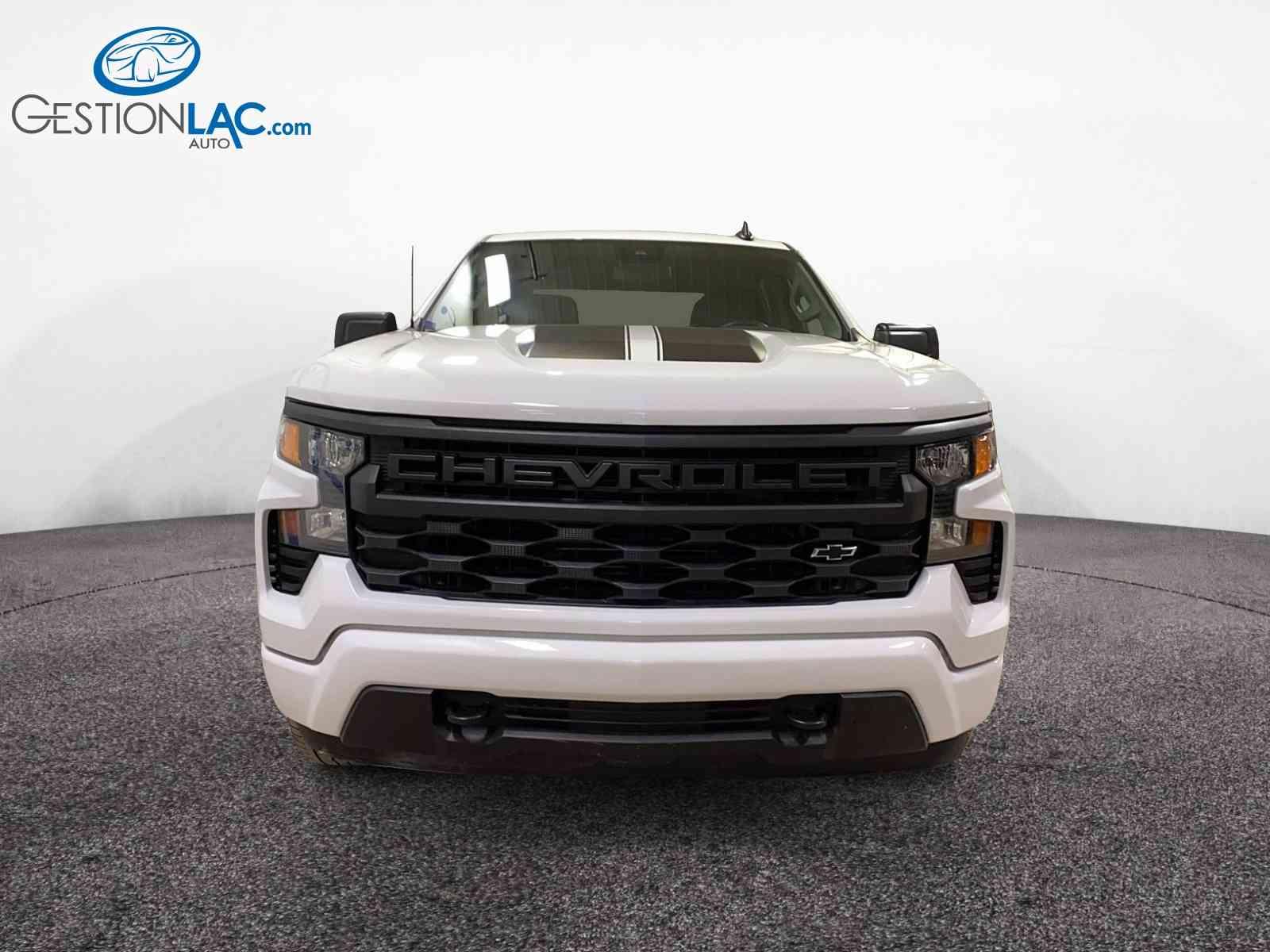 Chevrolet Silverado 1500 2024 - Thumbnail 2
