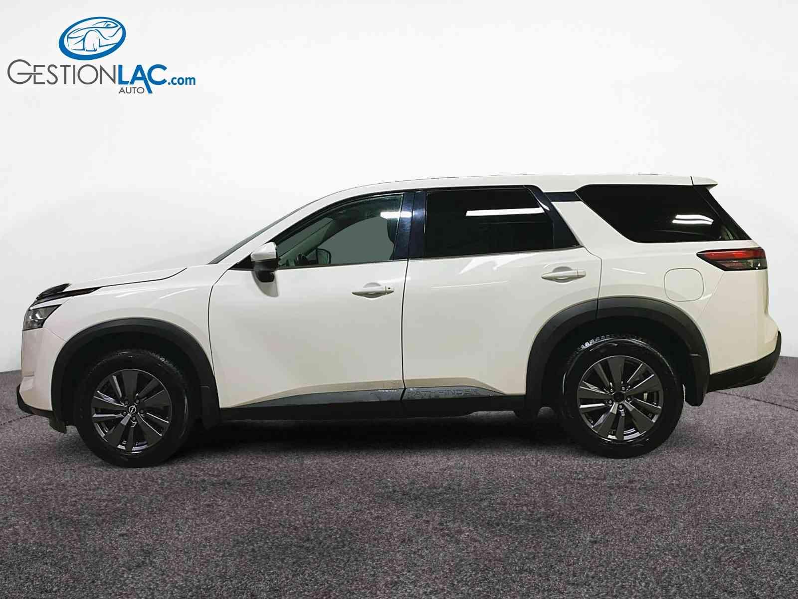 Nissan Pathfinder 2022 - Thumbnail 5