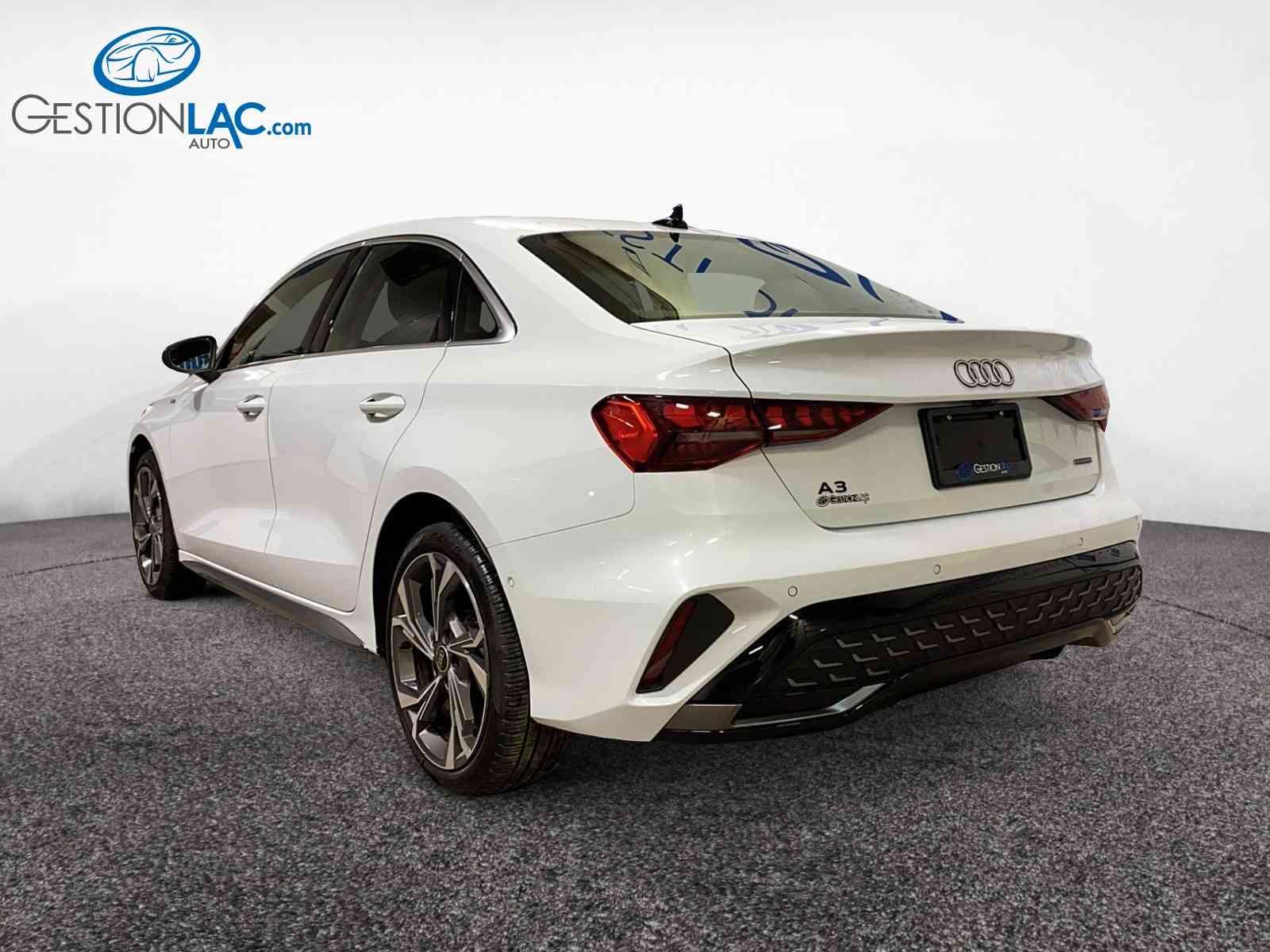 Audi A3 2025 - Thumbnail 4