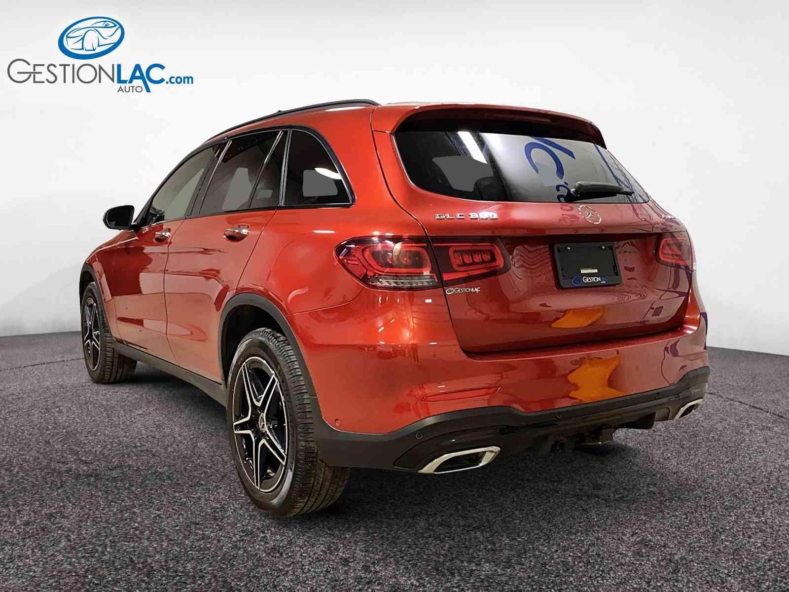 Mercedes-Benz GLC 2022 - Thumbnail 4