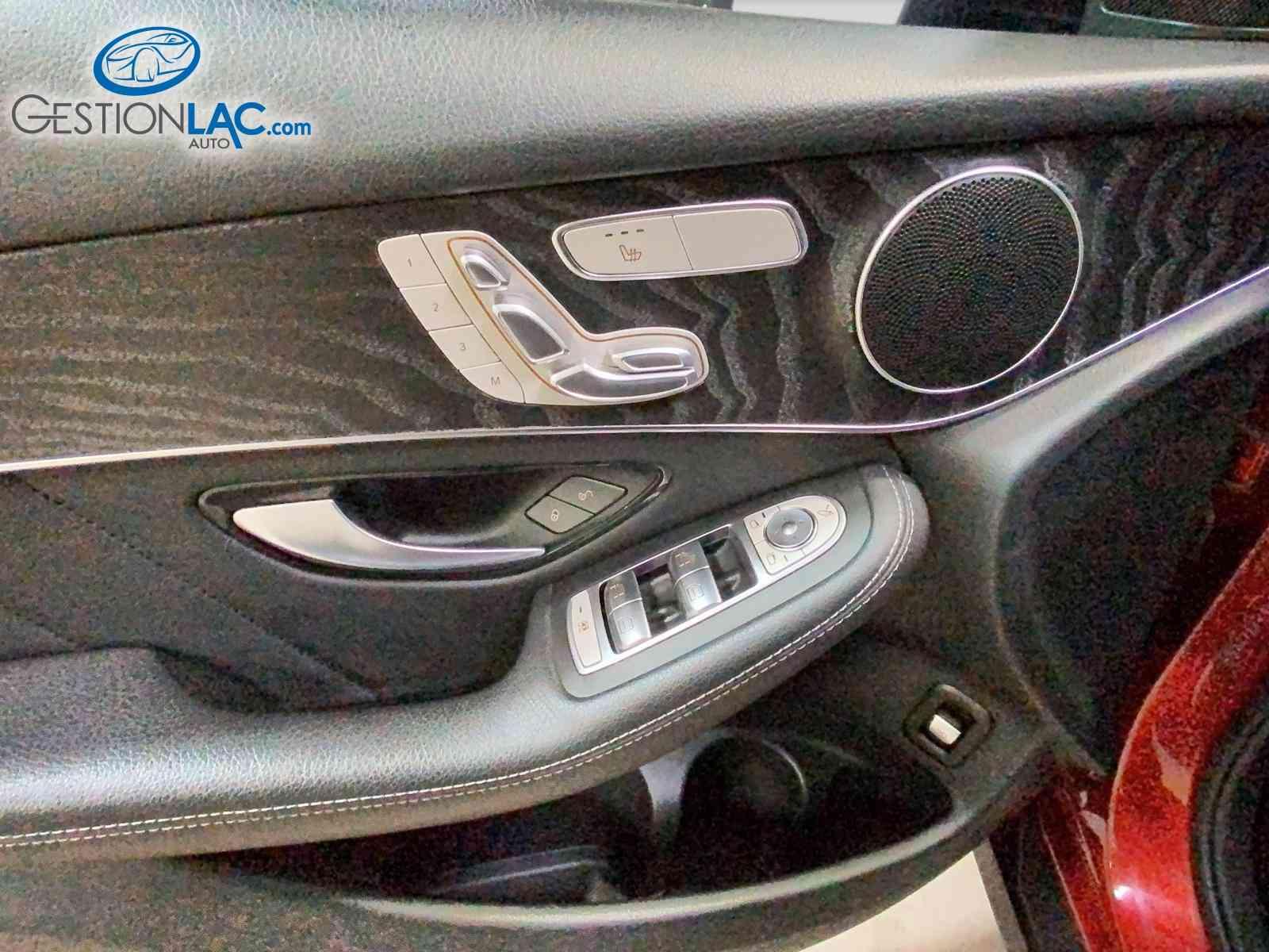 Mercedes-Benz GLC 2022 - Thumbnail 13