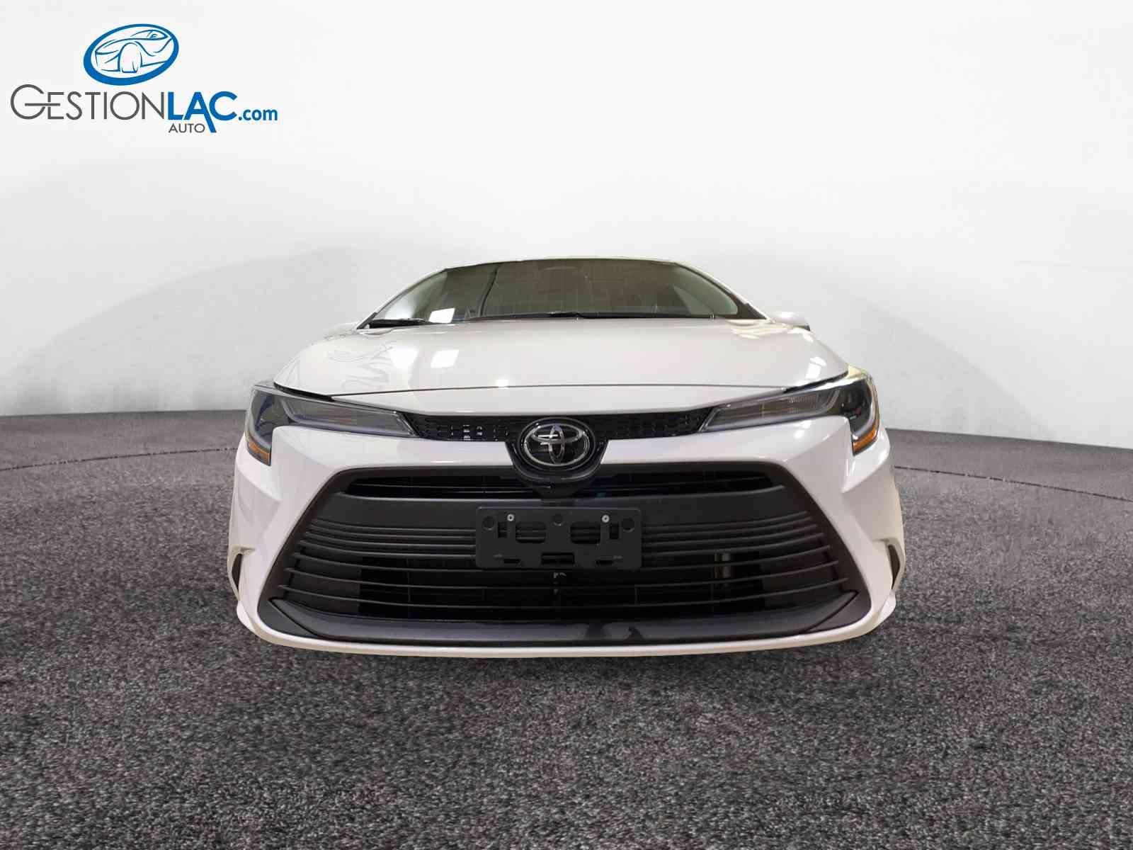 Toyota Corolla 2024 - Thumbnail 2
