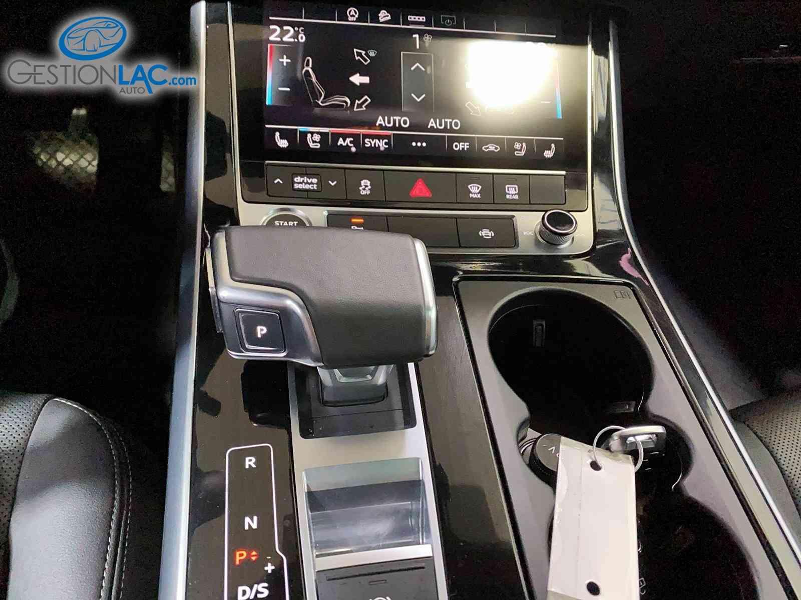 Audi Q8 2025 - Thumbnail 11