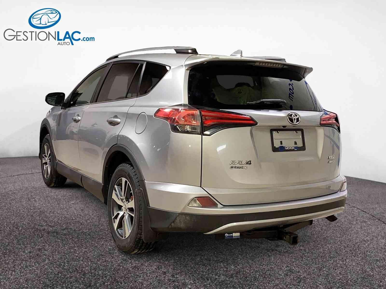 Toyota RAV4 2017 - Thumbnail 4