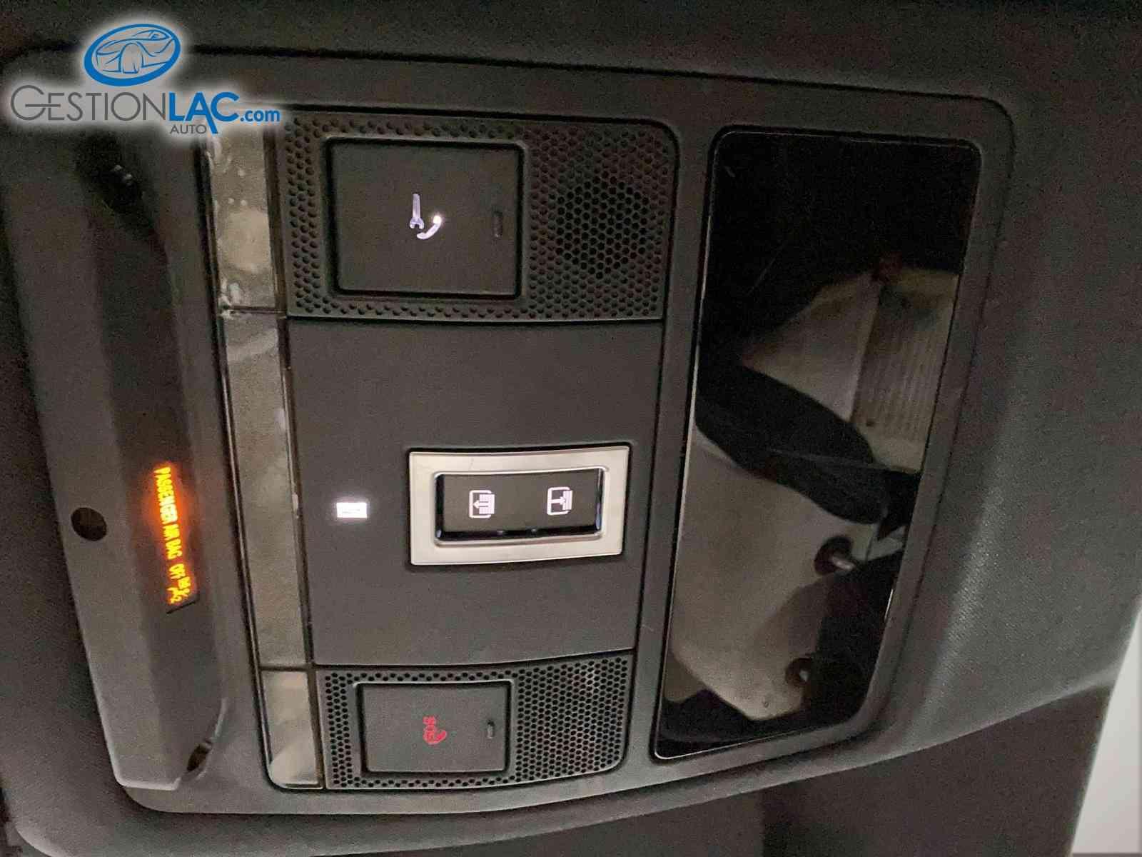 Land Rover Discovery Sport 2023 - Thumbnail 22