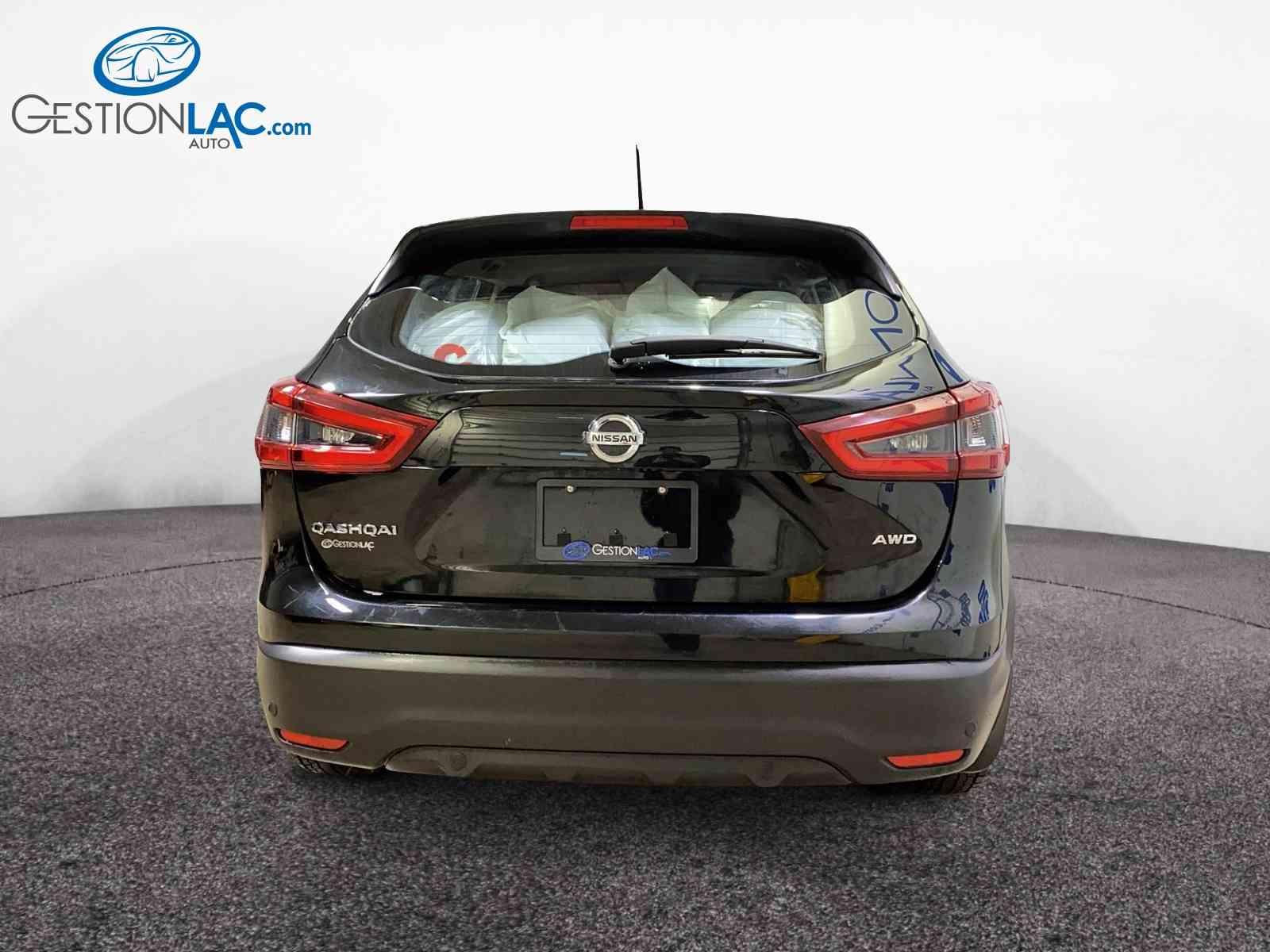 Nissan Qashqai 2023 - Thumbnail 6
