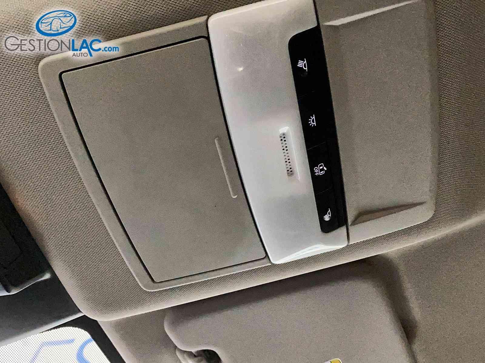 Nissan Rogue 2024 - Thumbnail 22