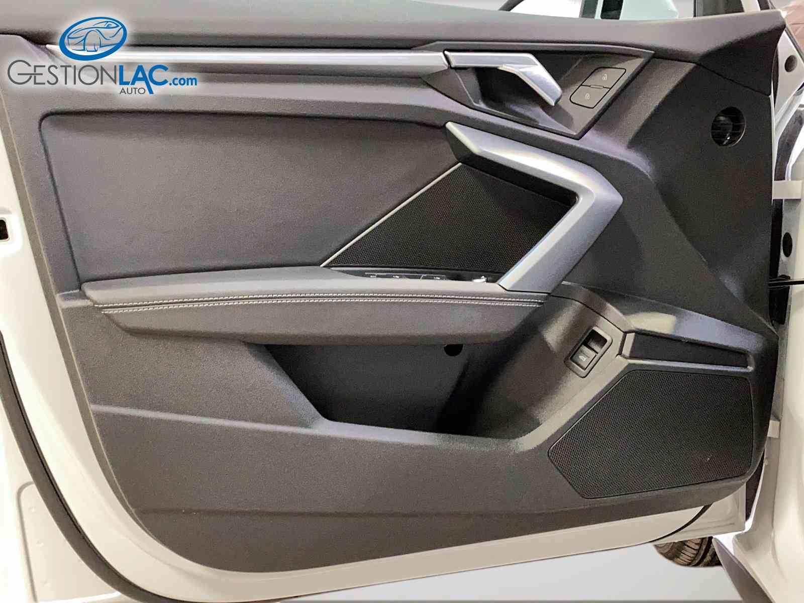Audi A3 2025 - Thumbnail 15