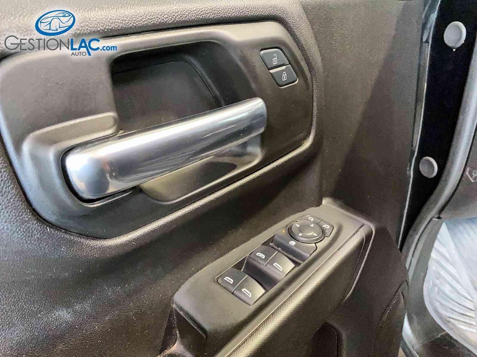 Chevrolet Silverado 1500 2024 - Thumbnail 9