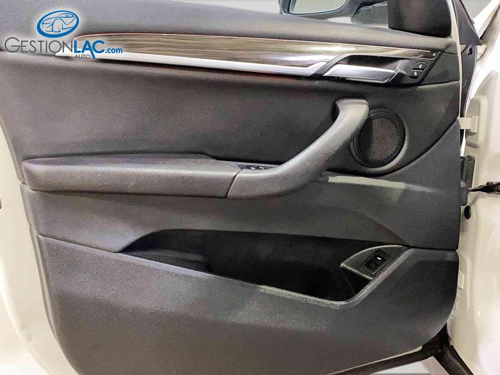 BMW X1 2018 - Thumbnail 15