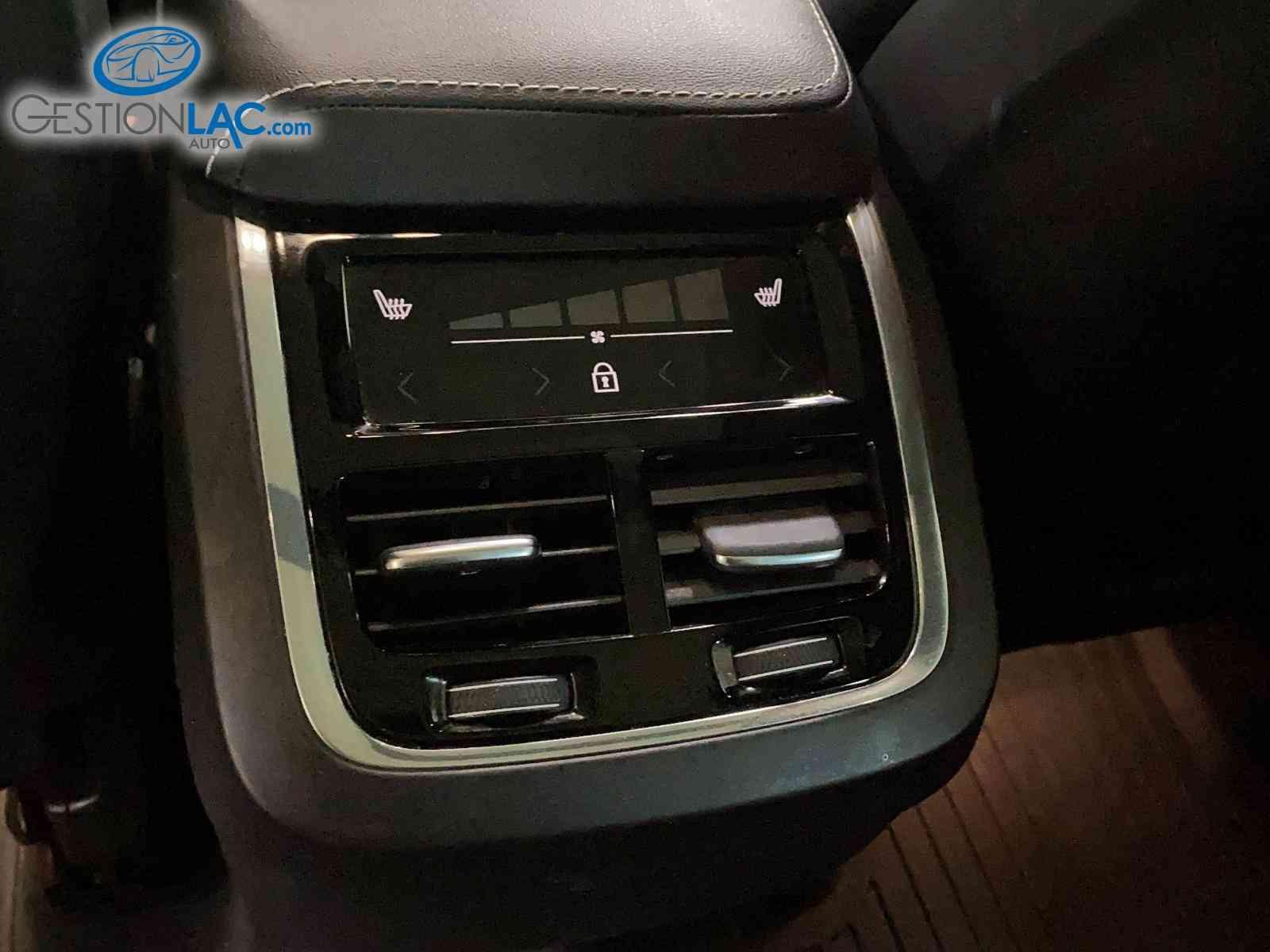 Volvo XC60 2022 - Thumbnail 13