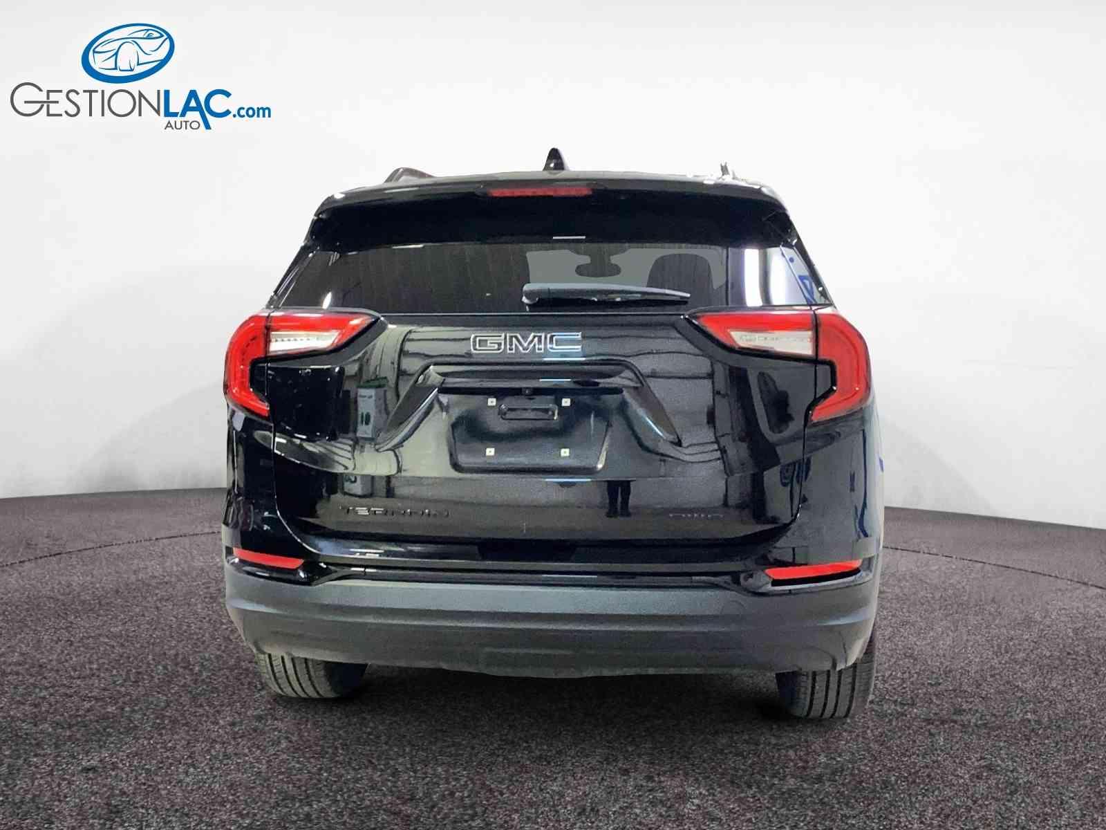 GMC Terrain 2024 - Thumbnail 3