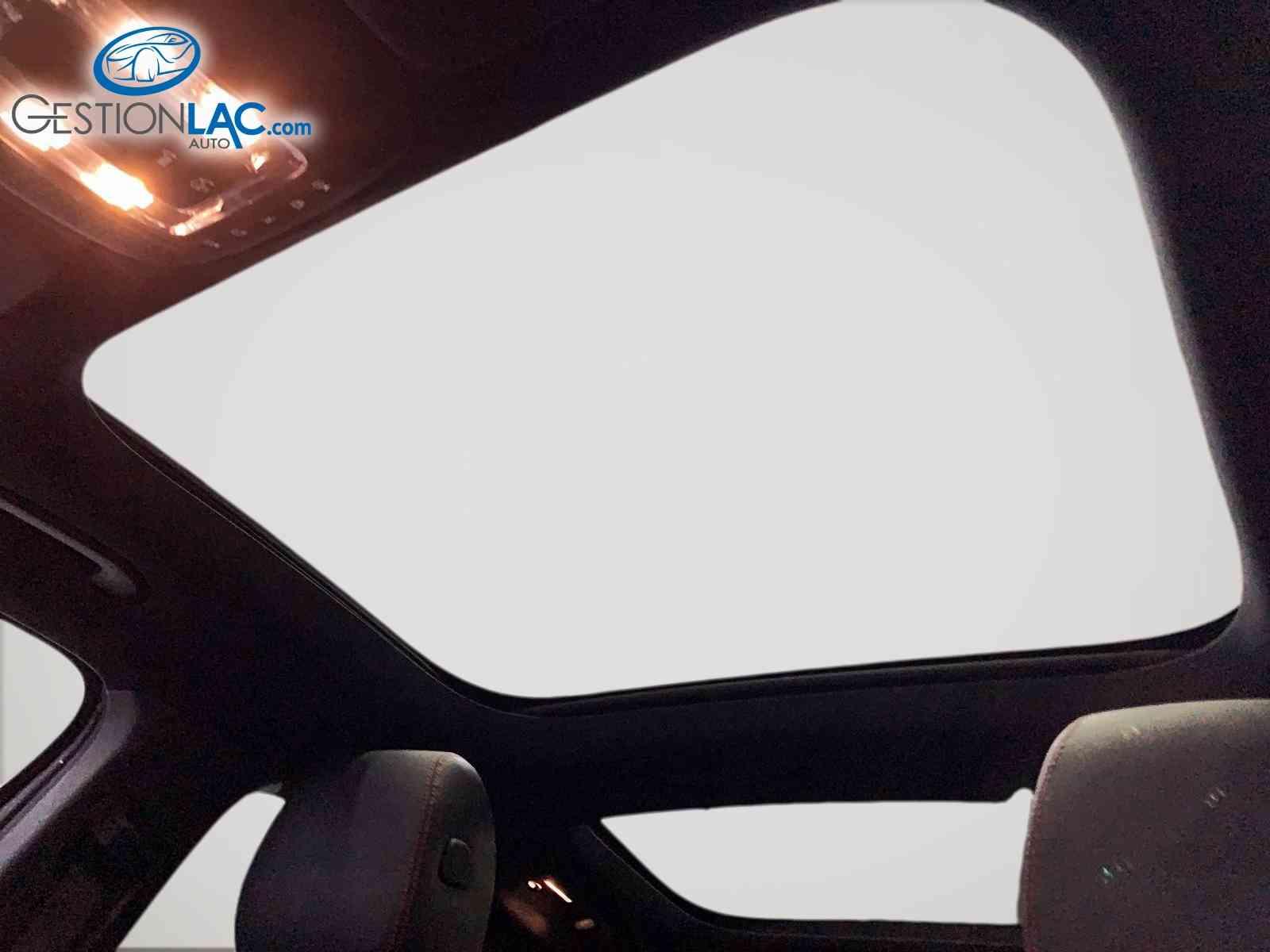 Mercedes-Benz GLA 2023 - Thumbnail 15