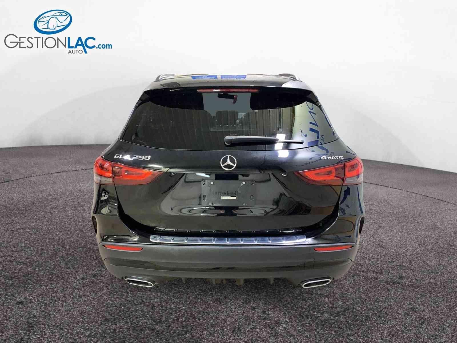 Mercedes-Benz GLA 2023 - Thumbnail 3