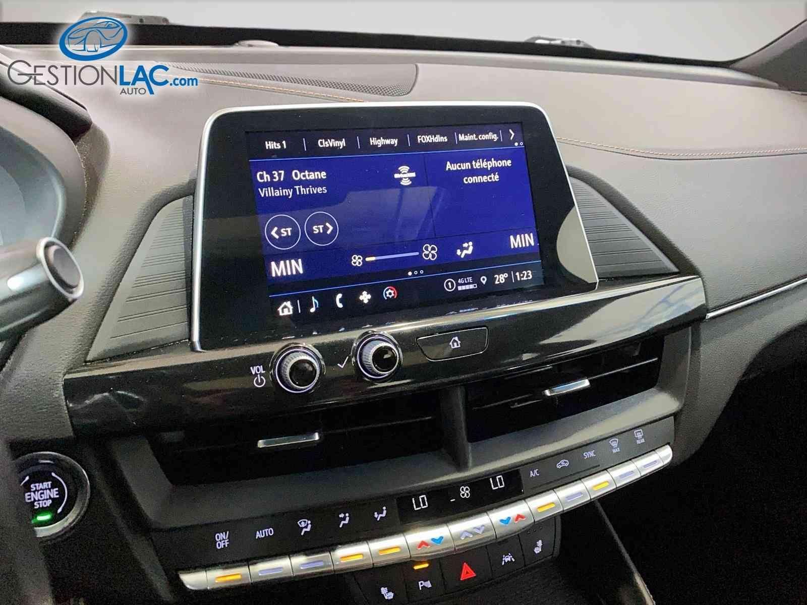 Cadillac CT4 2024 - Thumbnail 13