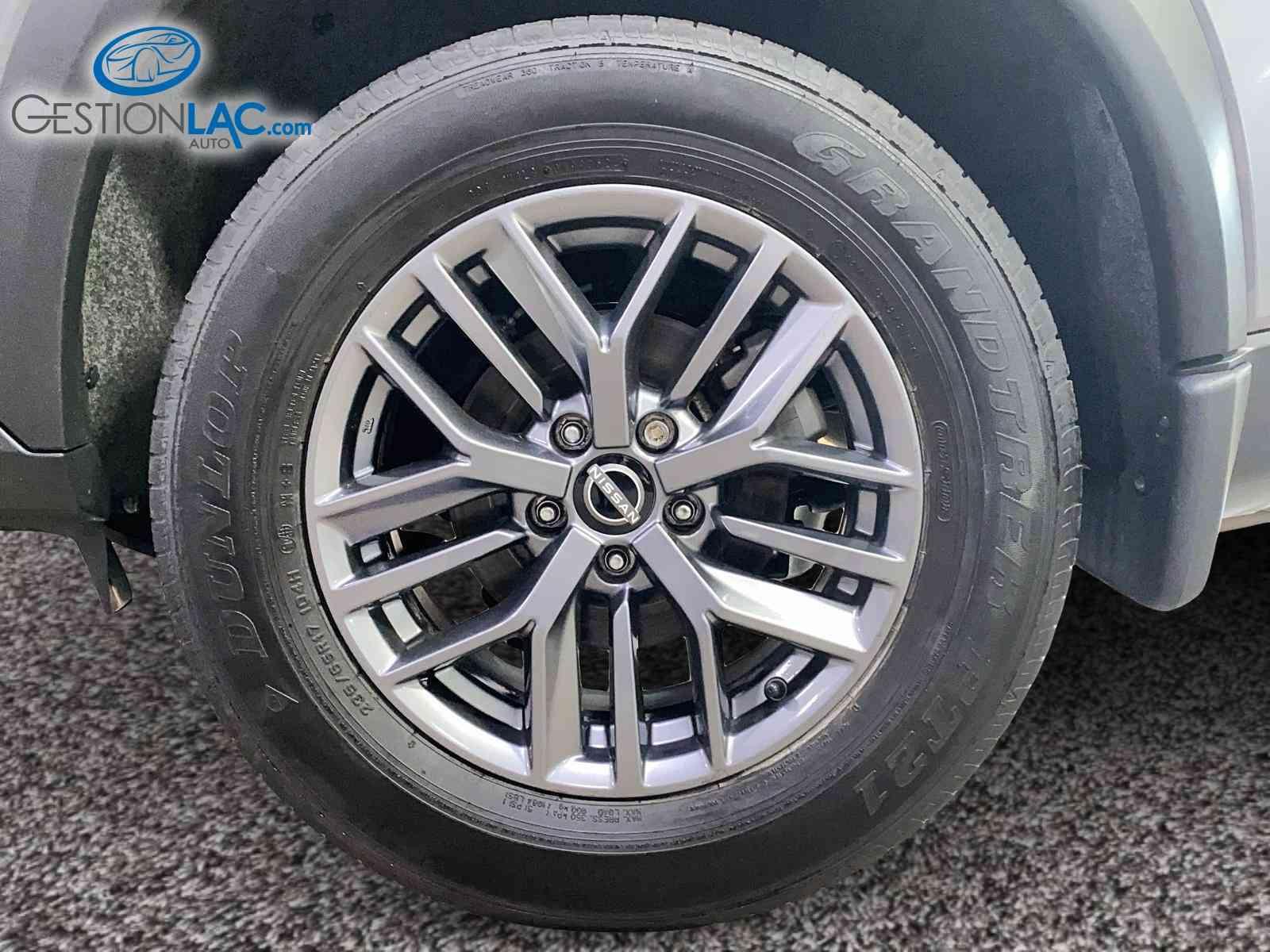 Nissan Rogue 2024 - Thumbnail 8