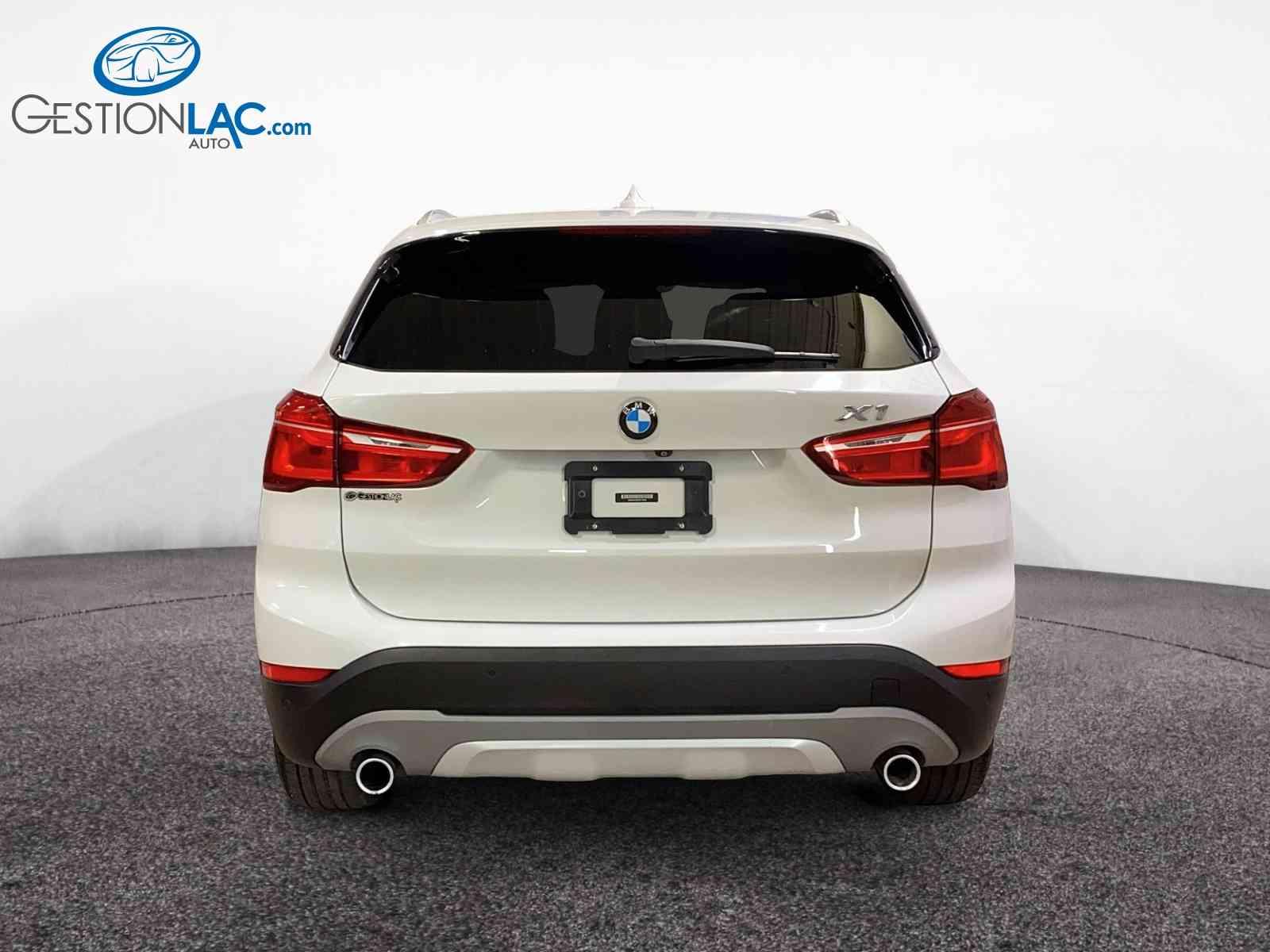 BMW X1 2017 - Thumbnail 3