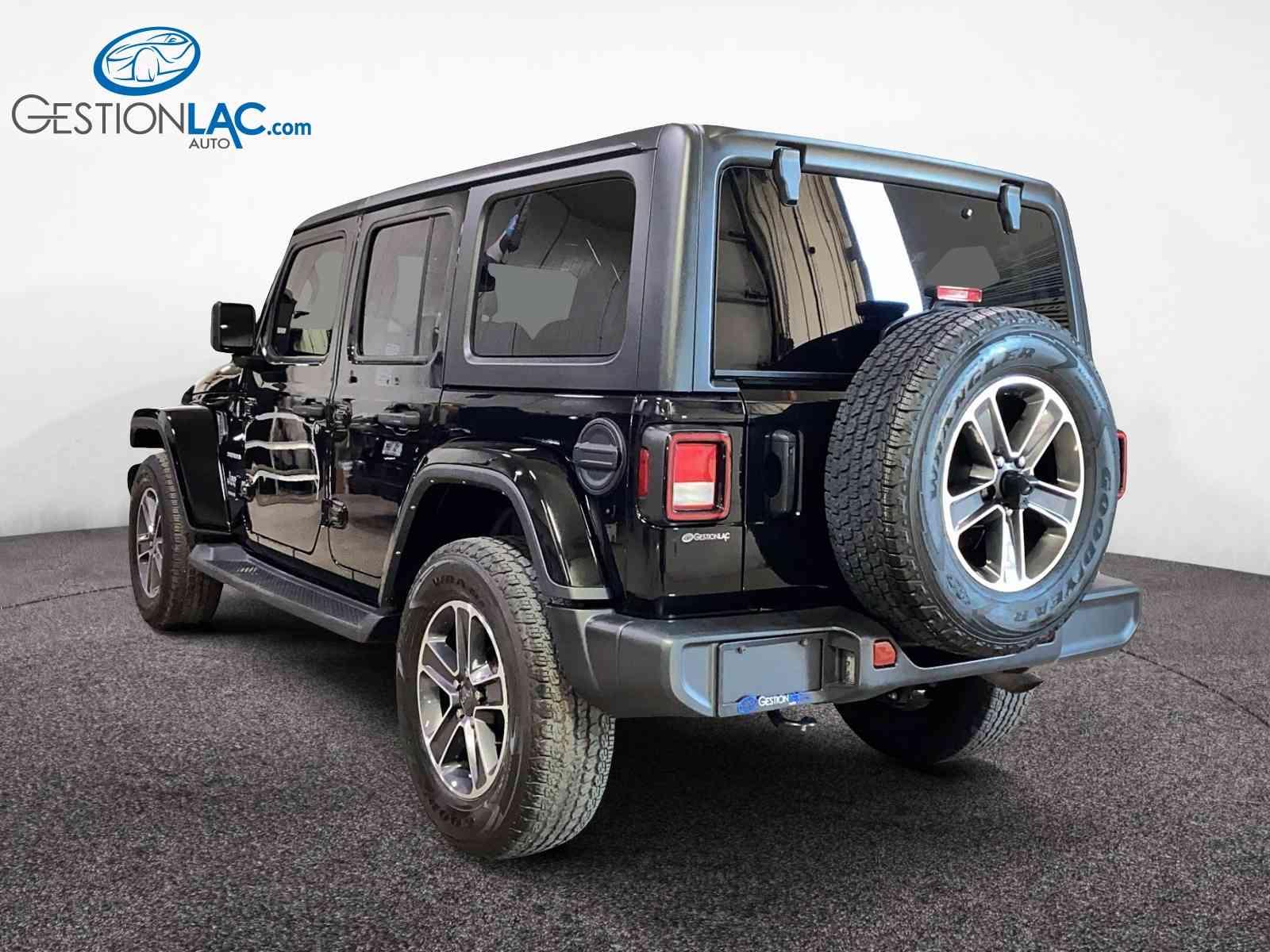 Jeep Wrangler 4-Door 2023 - Thumbnail 4