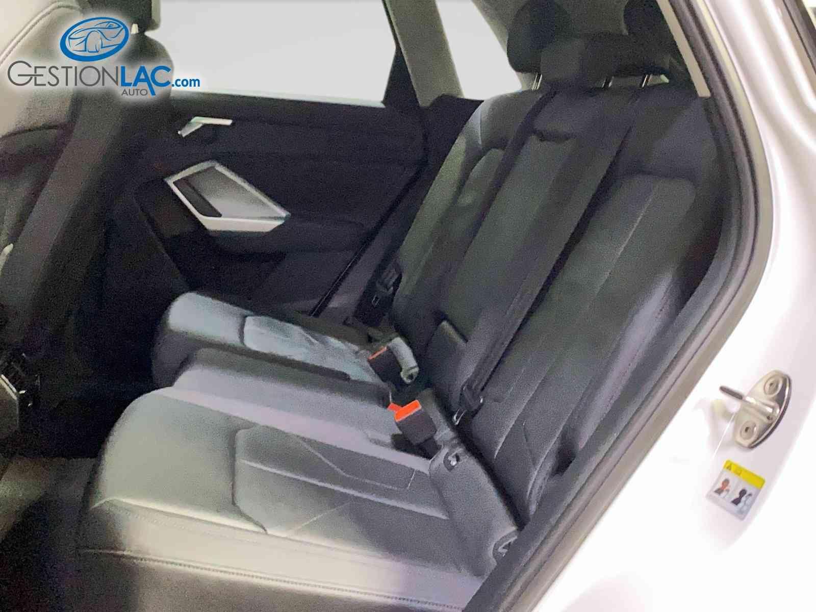 Audi Q3 2022 - Thumbnail 9