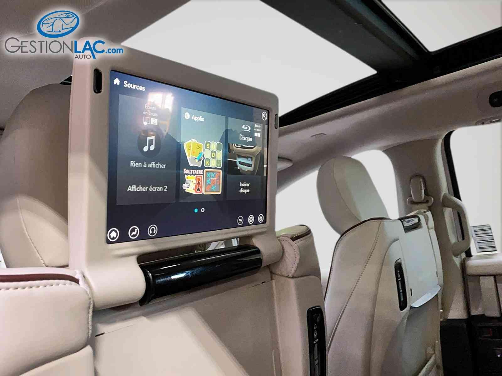 Chrysler Pacifica 2017 - Thumbnail 16