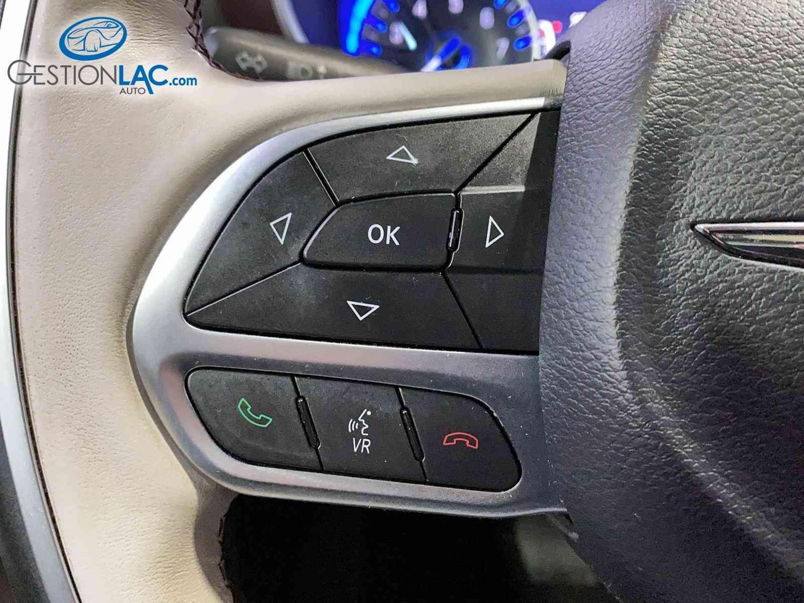 Chrysler Pacifica 2017 - Thumbnail 22