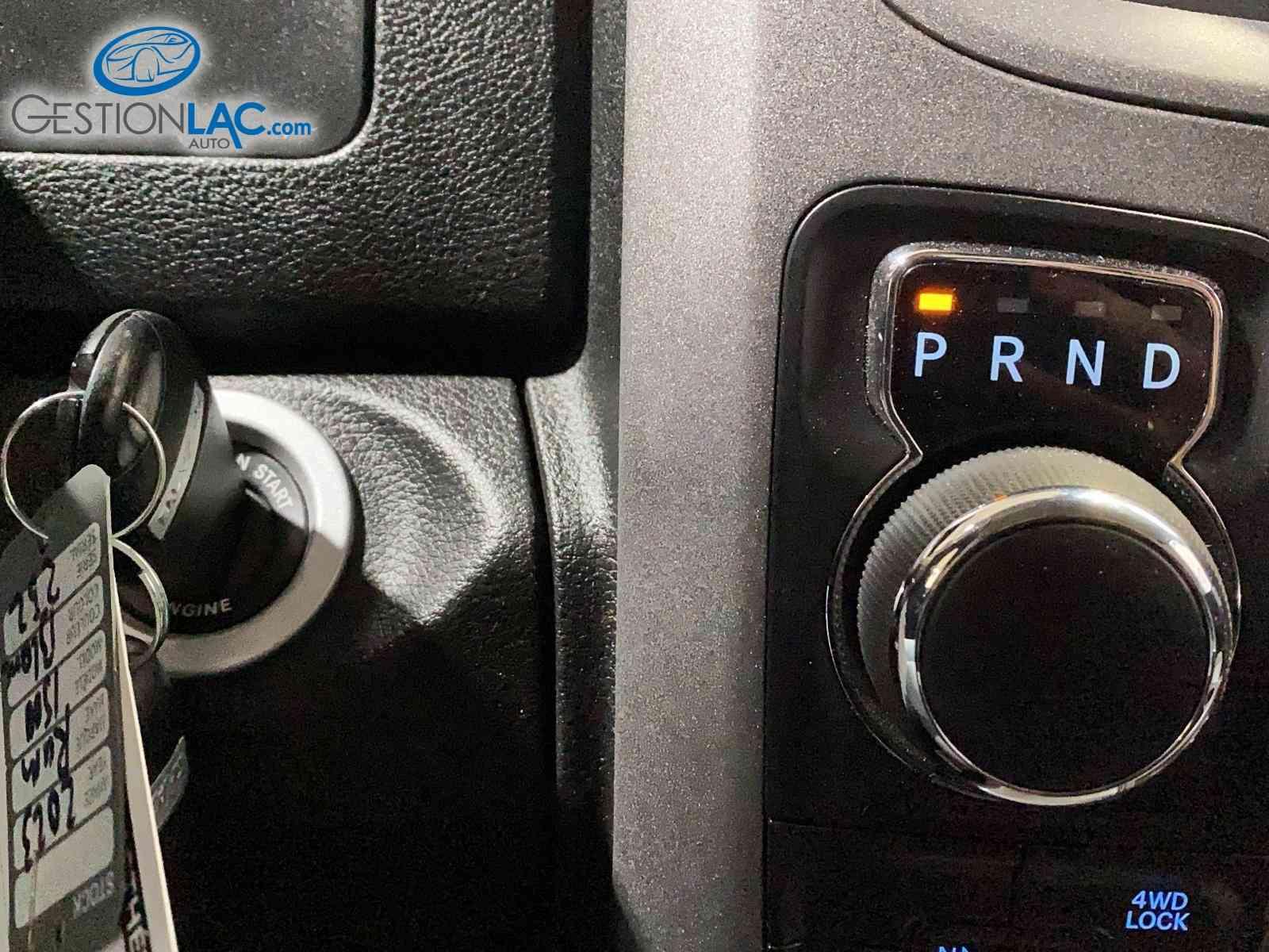 RAM Ram 1500 Classic 2023 - Thumbnail 11