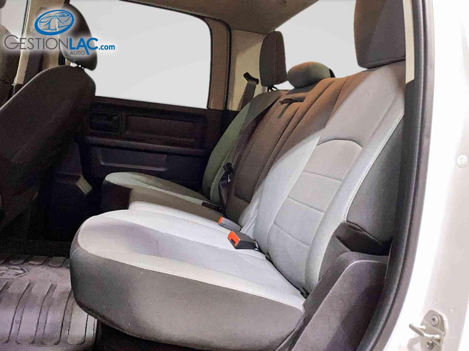 RAM Ram 1500 Classic 2023 - Thumbnail 8