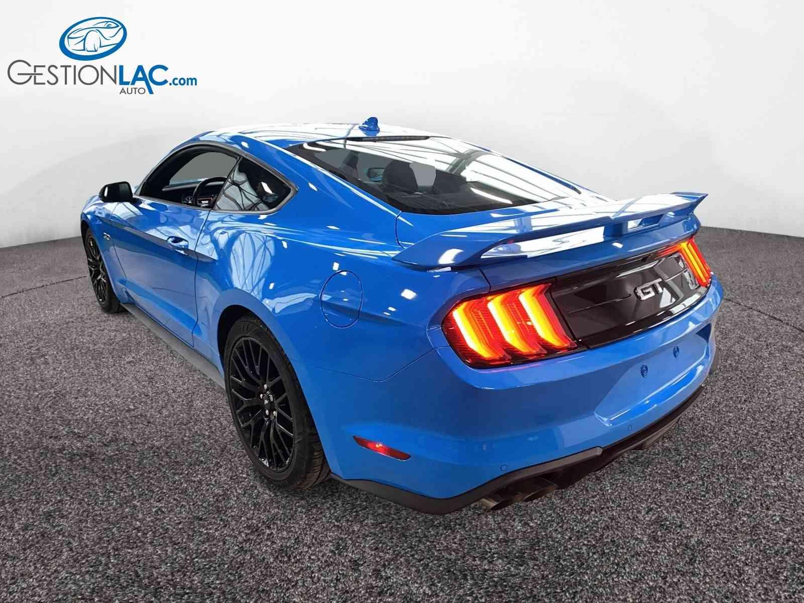 Ford Mustang 2022 - Image 4