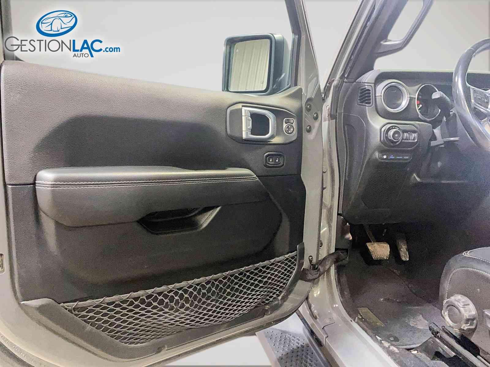 Jeep Wrangler Unlimited 2021 - Image 11