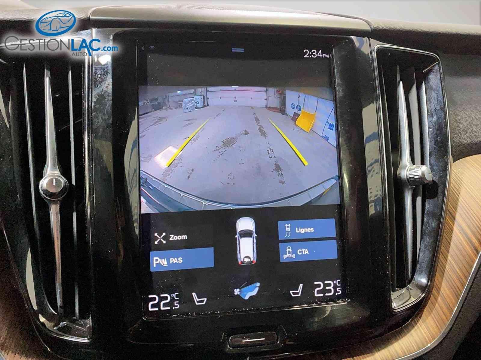 Volvo XC60 2021 - Image 19