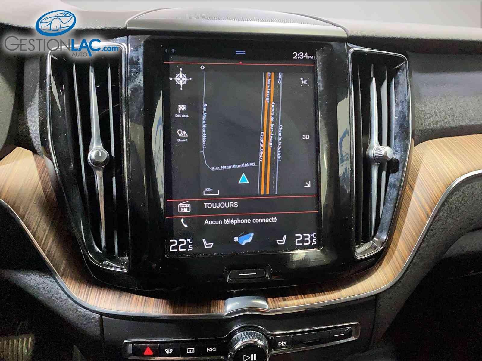 Volvo XC60 2021 - Image 16