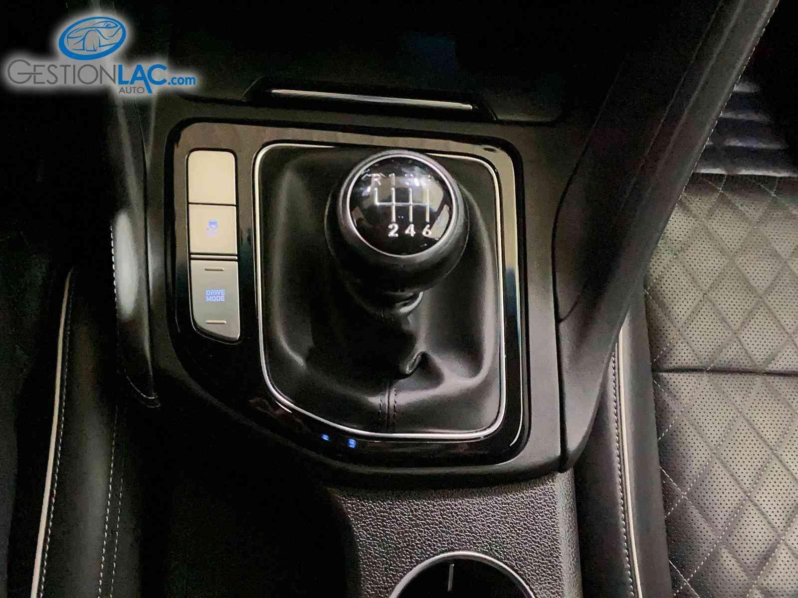 Genesis G70 2021 - Image 13