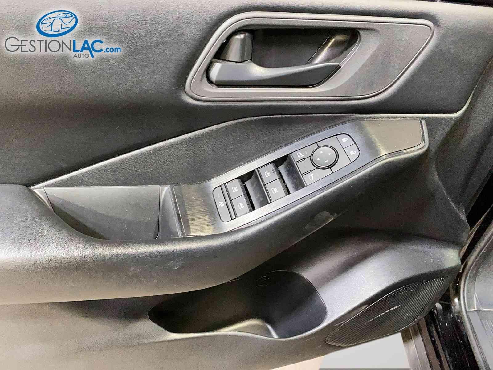 Nissan Rogue 2025 - Image 15