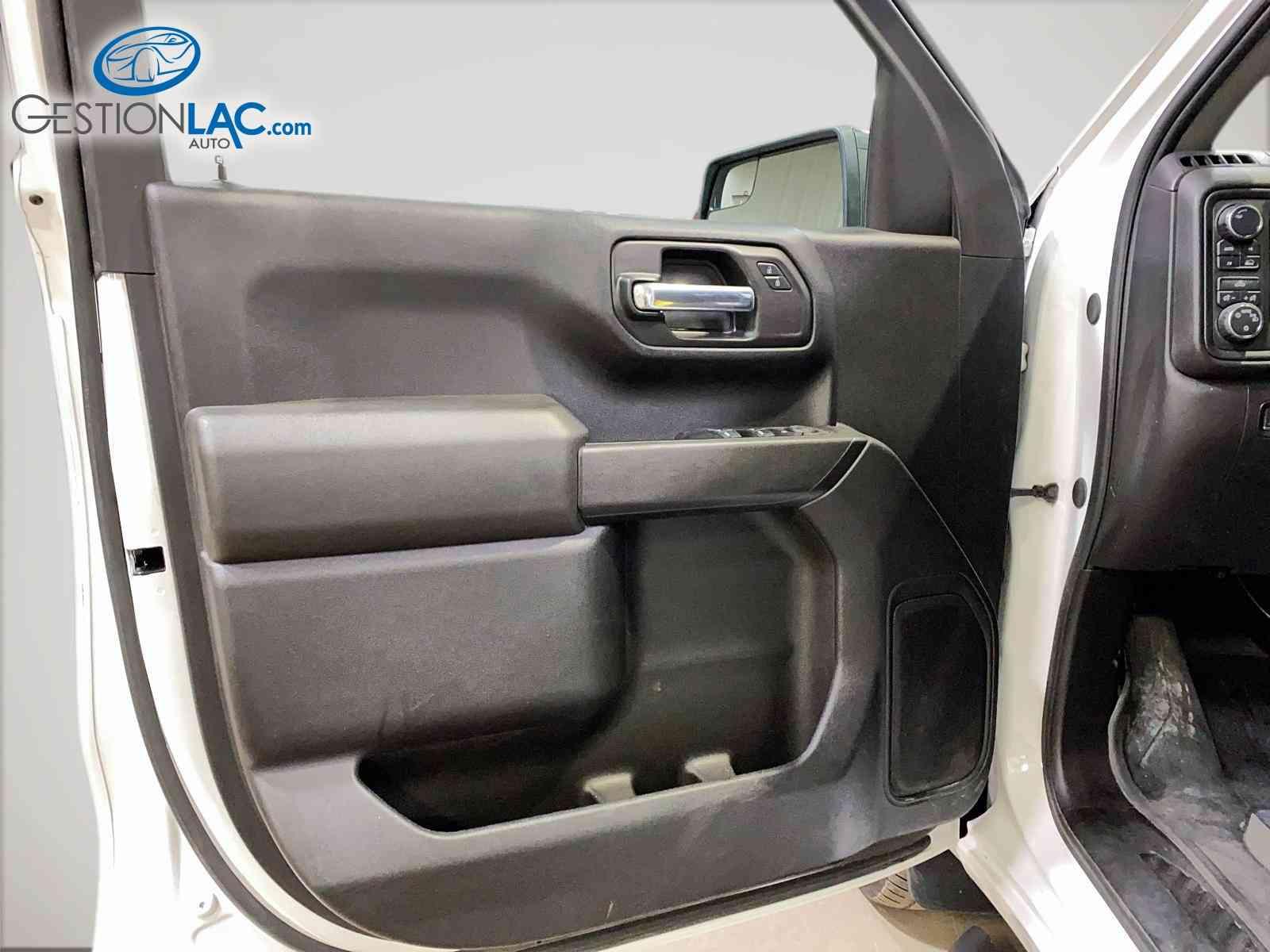 Chevrolet Silverado 1500 2024 - Image 12