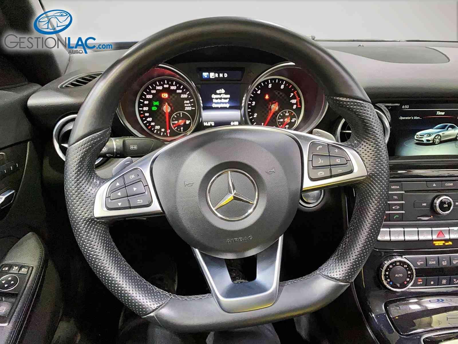 Mercedes-Benz SLC 2018 - Image 18