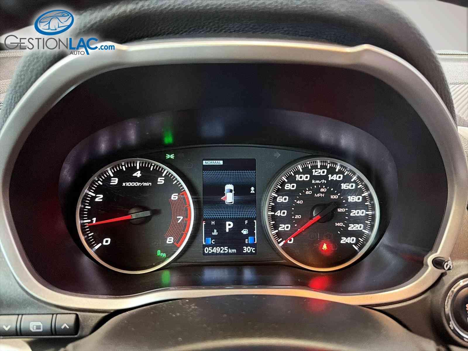 Mitsubishi Eclipse Cross 2023 - Image 11