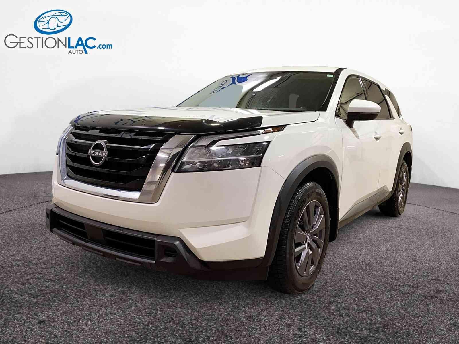 Nissan Pathfinder 2022 - Image 1