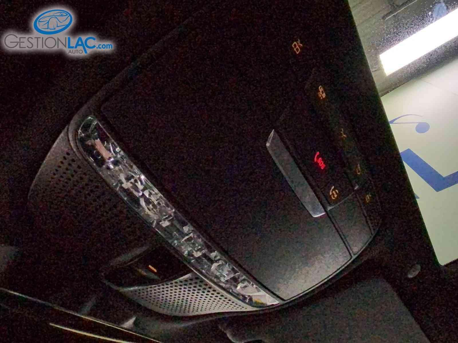 Mercedes-Benz GLC 2022 - Image 20