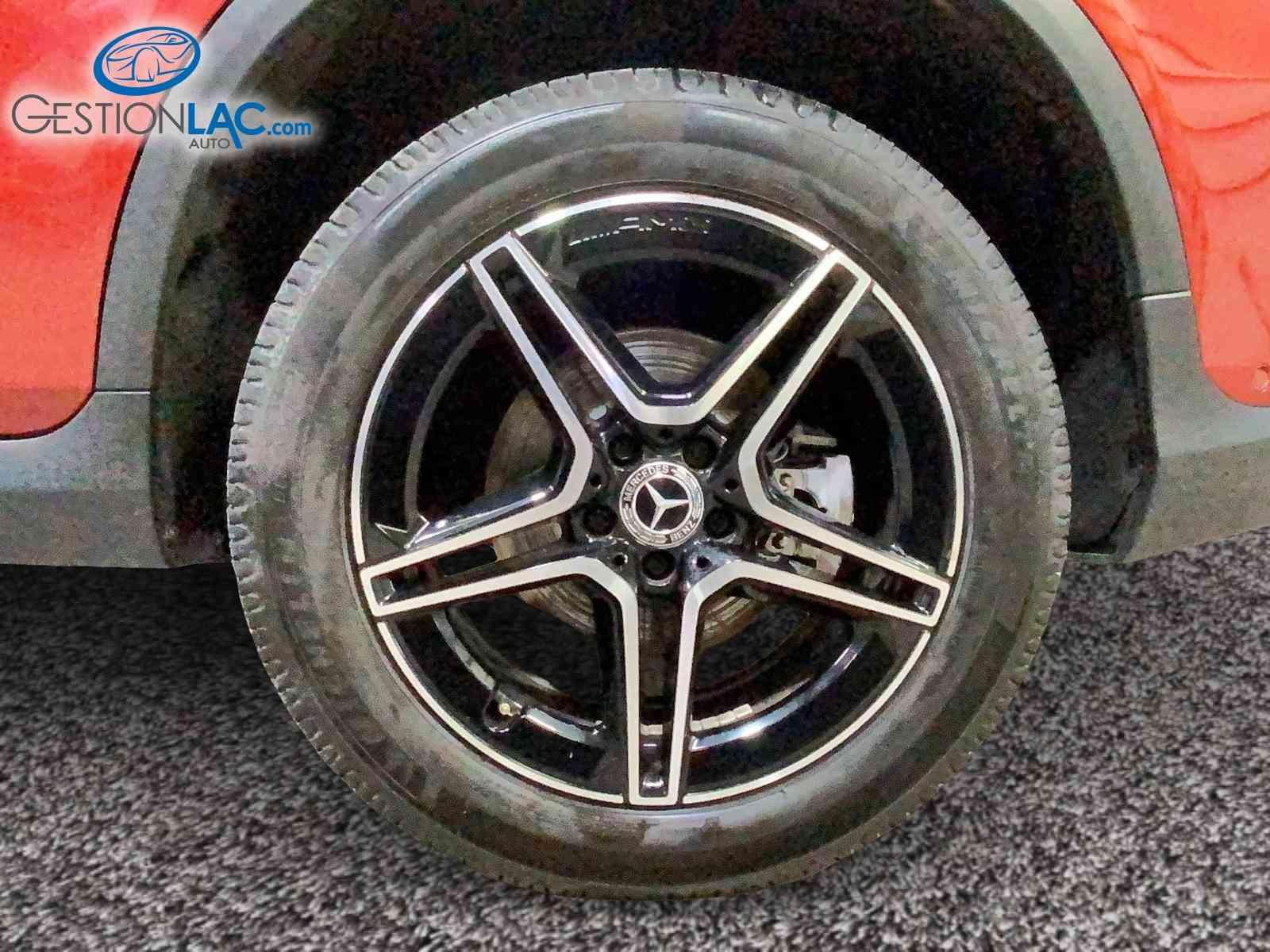Mercedes-Benz GLC 2022 - Image 8