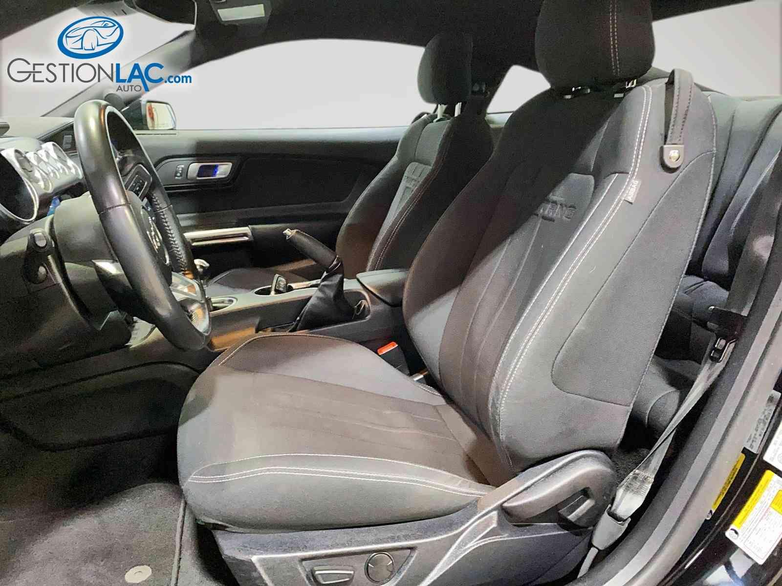 Ford Mustang 2022 - Image 8