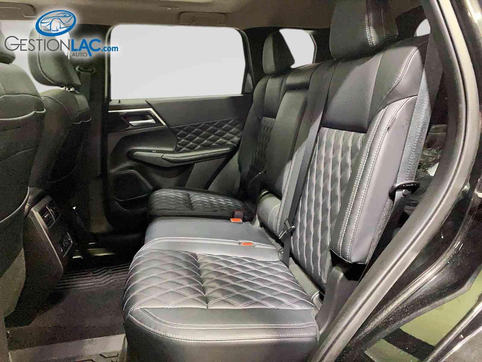 Mitsubishi Outlander 2024 - Image 9